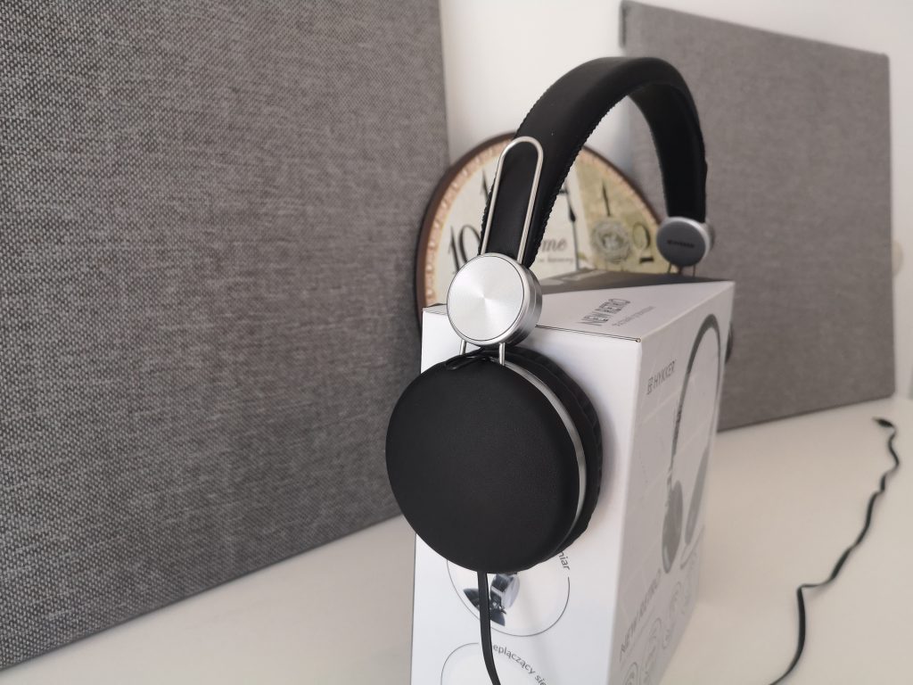 Przewodowe słuchawki w stylu NEW RETRO | HYKKER NEW RETRO 26 IMG 20180822 143736