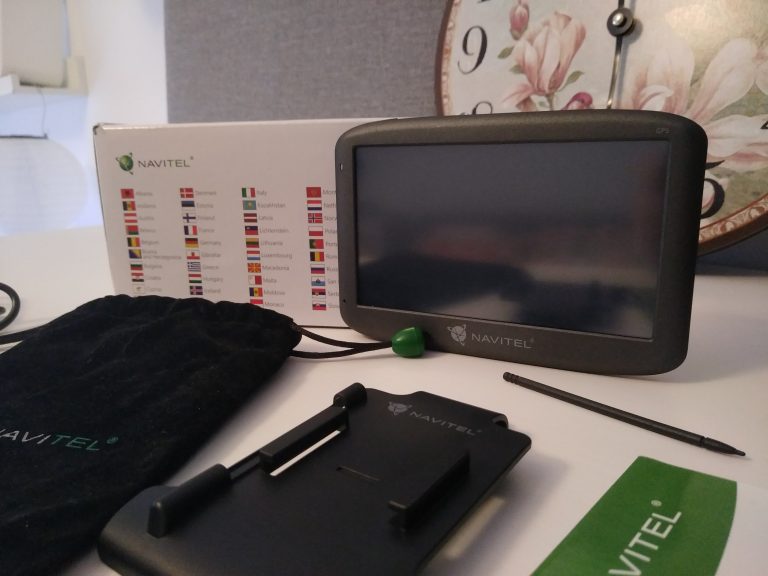 Tania, ciekawa nawigacja samochodowa od NAVITEL | NAVITEL E500