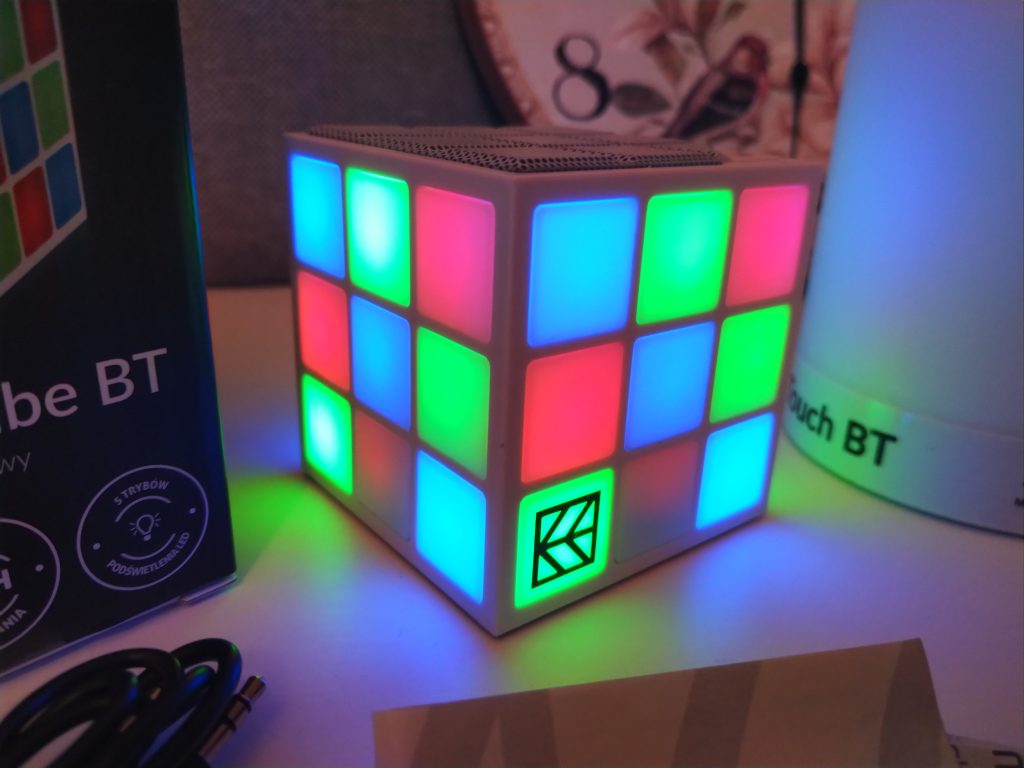 Głośniki z podświetleniem LED z Biedronki | HYKKER CUBE & HYKKER TOUCH 58 IMG 20180921 183118