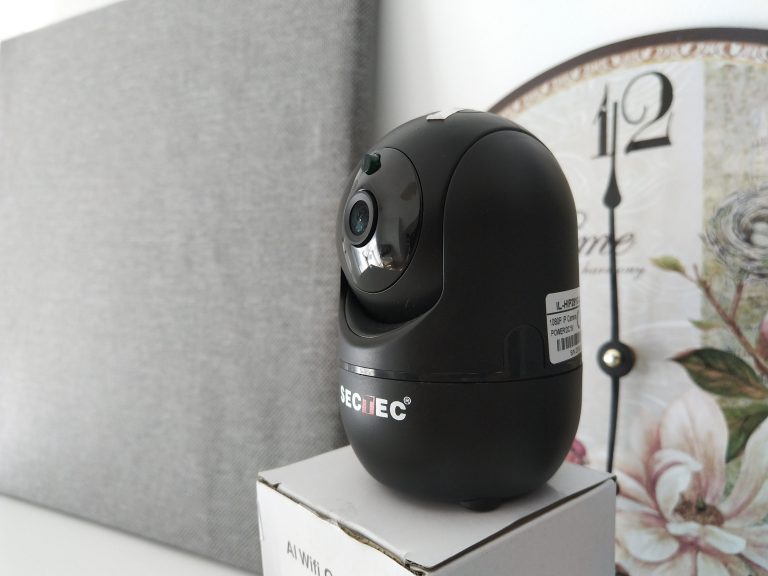 Domowa kamera ze śledzeniem ruchu | SECTEC Cloud WiFi Camera