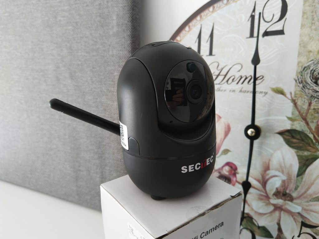 Domowa kamera ze śledzeniem ruchu | SECTEC Cloud WiFi Camera 36 IMG 20181013 105936