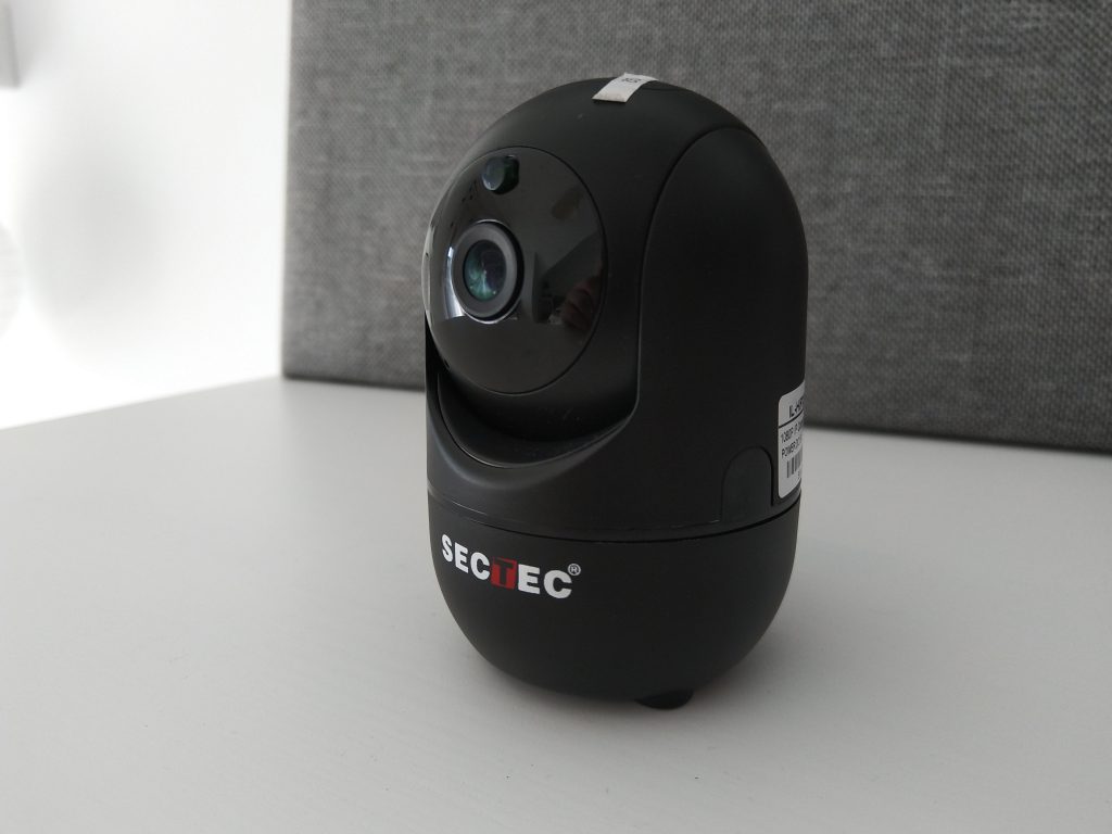 Domowa kamera ze śledzeniem ruchu | SECTEC Cloud WiFi Camera 34 IMG 20181013 110011