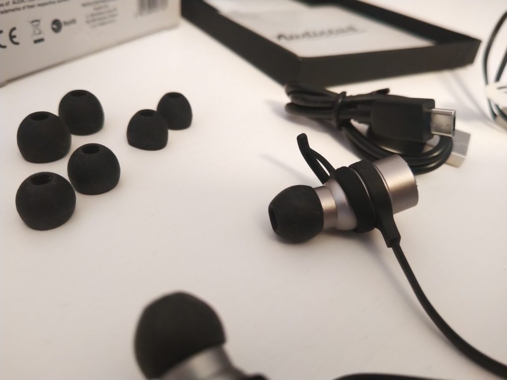 Bezprzewodowe słuchawki douszne z świetną jakością dźwięku | Audictus Adrenaline 50 IMG 20181021 151048