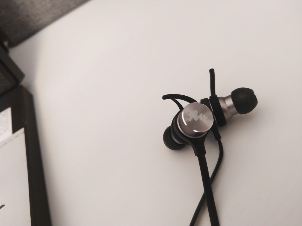 Bezprzewodowe słuchawki douszne z świetną jakością dźwięku | Audictus Adrenaline 56 IMG 20181021 151442