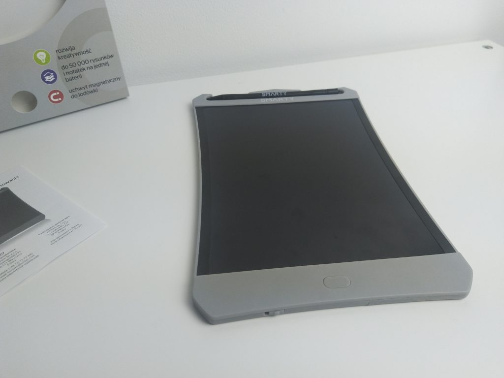 Elektroniczny tablet do rysowania z Biedronki | eTablica SMARTY 30 IMG 20181106 103608