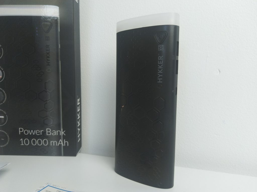 Power Bank 10.000mAh z mocną latarką LED w Biedronce | HYKKER 36 IMG 20181106 104041