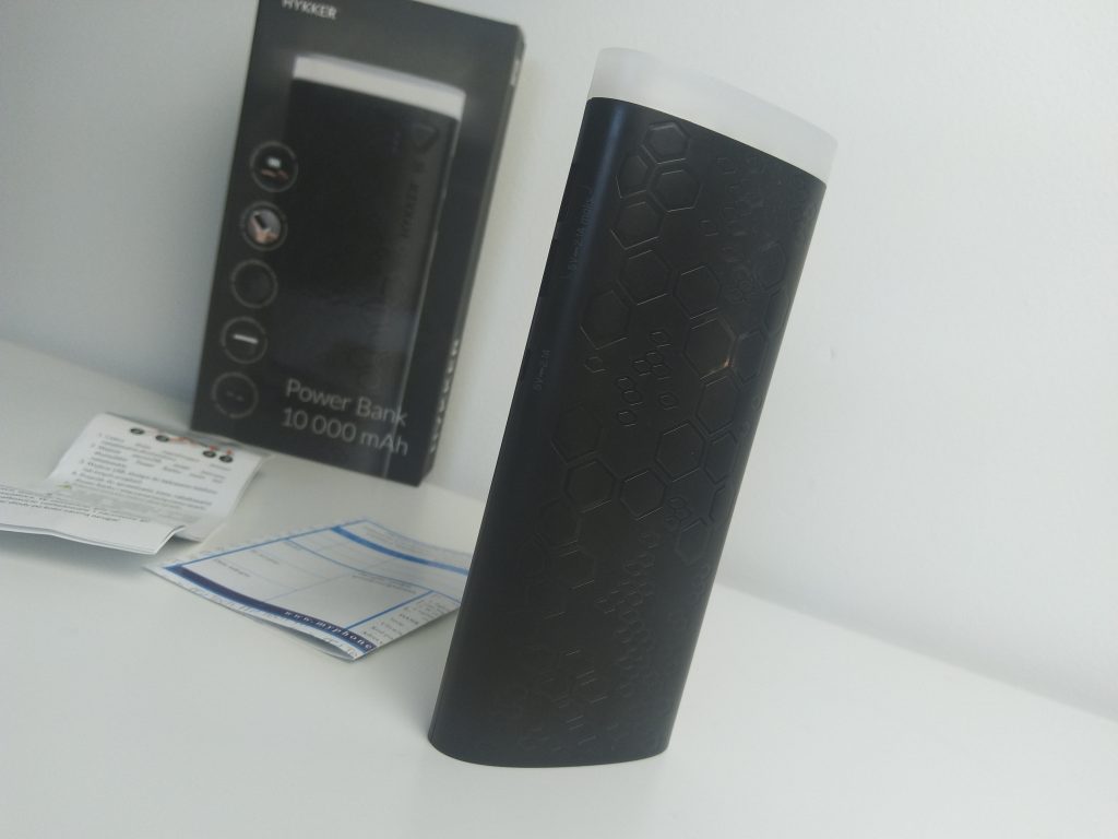 Power Bank 10.000mAh z mocną latarką LED w Biedronce | HYKKER 30 IMG 20181106 104132