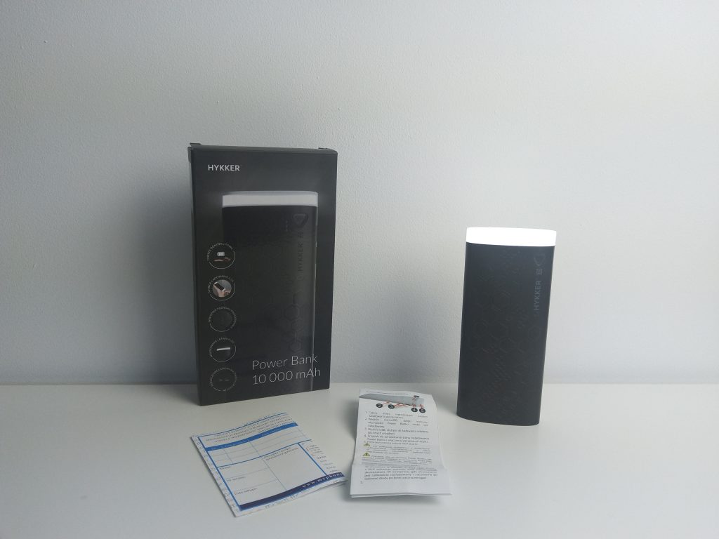Power Bank 10.000mAh z mocną latarką LED w Biedronce | HYKKER 22 IMG 20181106 105307