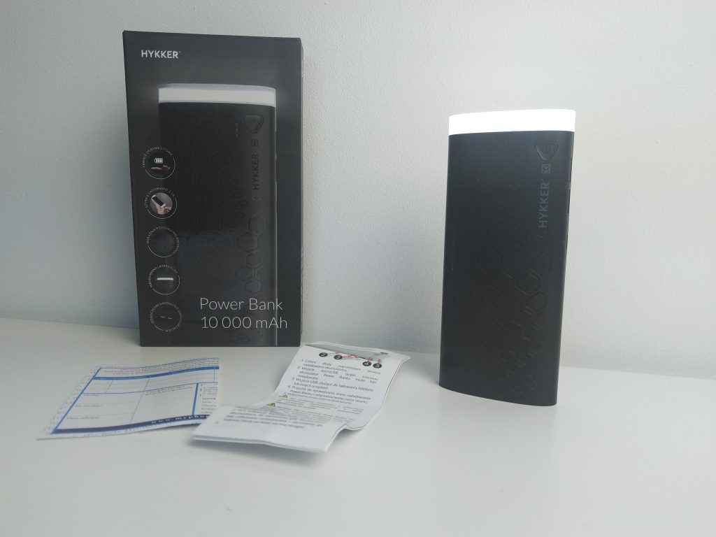 Power Bank 10.000mAh z mocną latarką LED w Biedronce | HYKKER 28 IMG 20181106 105312