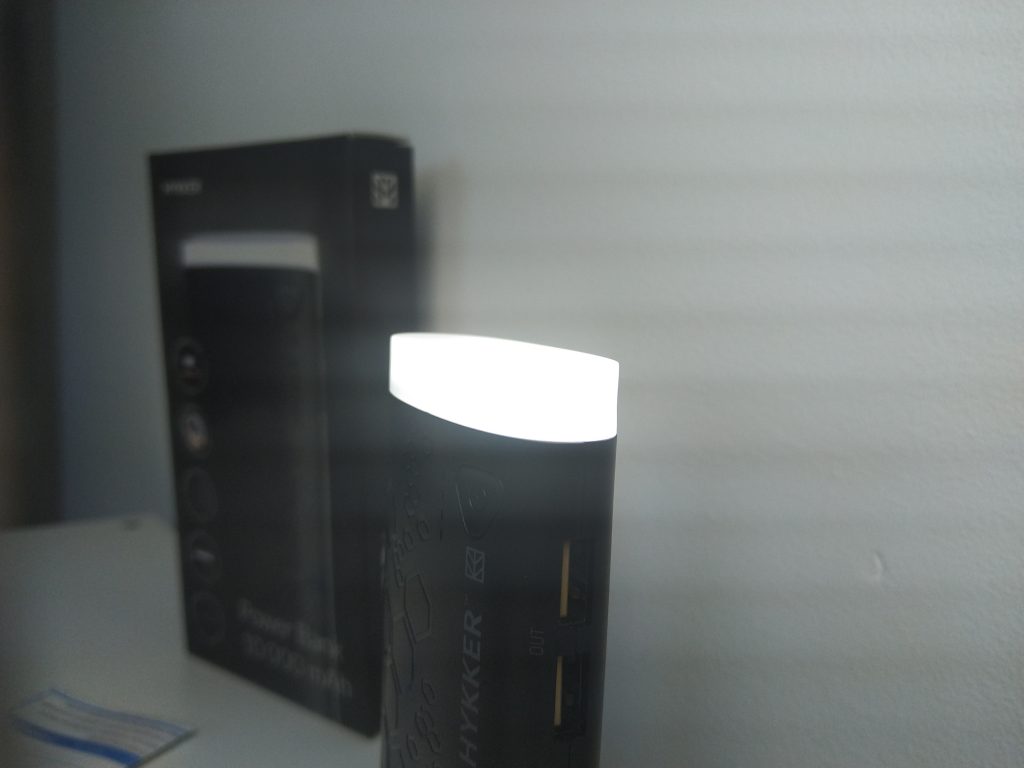 Power Bank 10.000mAh z mocną latarką LED w Biedronce | HYKKER 56 IMG 20181106 105333