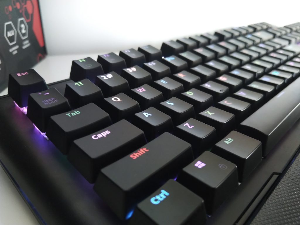 Świetna klawiatura mechaniczna od SPC Gear | SPC Gear GK550 Omnis Kailh Brown RGB 98 IMG 20181112 132610