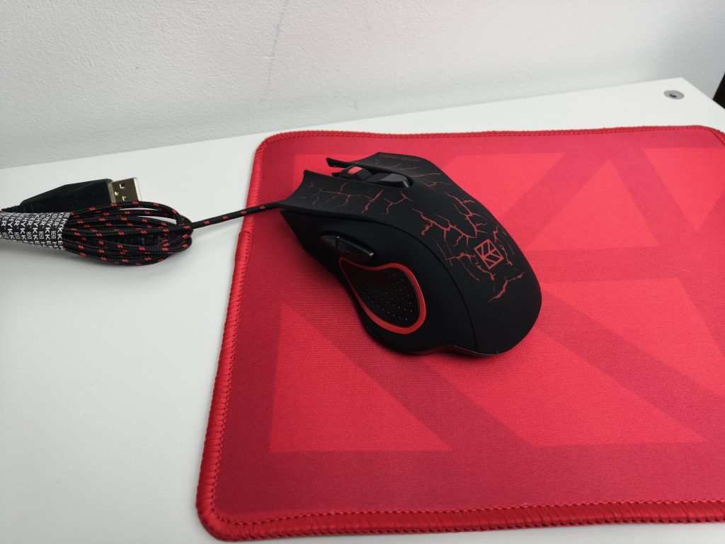 Mysz LED + podkładka Gaming Set XR od HYKKER 30 IMG 20181201 101849