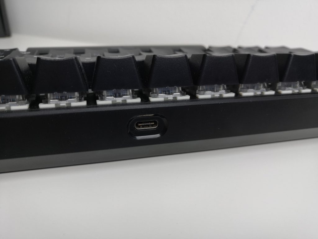 Bezprzewodowa klawiatura mechaniczna w dobrej cenie | MOTOSPEED CK62 OUTEMU BLUE 94 IMG 20181209 163646