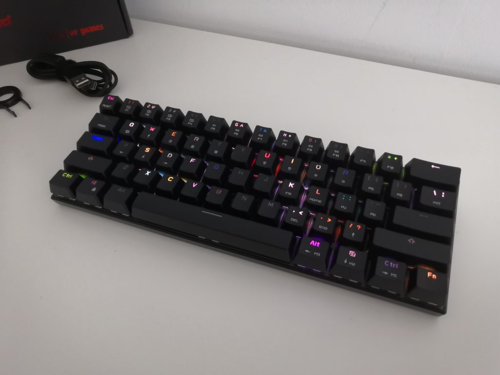 Bezprzewodowa klawiatura mechaniczna w dobrej cenie | MOTOSPEED CK62 OUTEMU BLUE 80 IMG 20181209 164027
