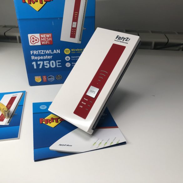 Wzmacniacz sieci WiFi klasy Premium - FRITZ!WLAN Repeater 1750E 35 04CB9143 0B09 4CD4 877C 7C6E15F7E58A