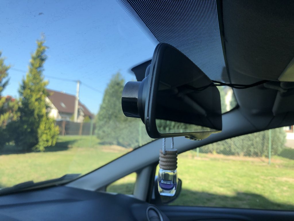 Lusterko wsteczne z rejestratorem jazdy i Night Vision 72 1BB5BEC9 97AC 4AD4 8344 200FEE31F6B7