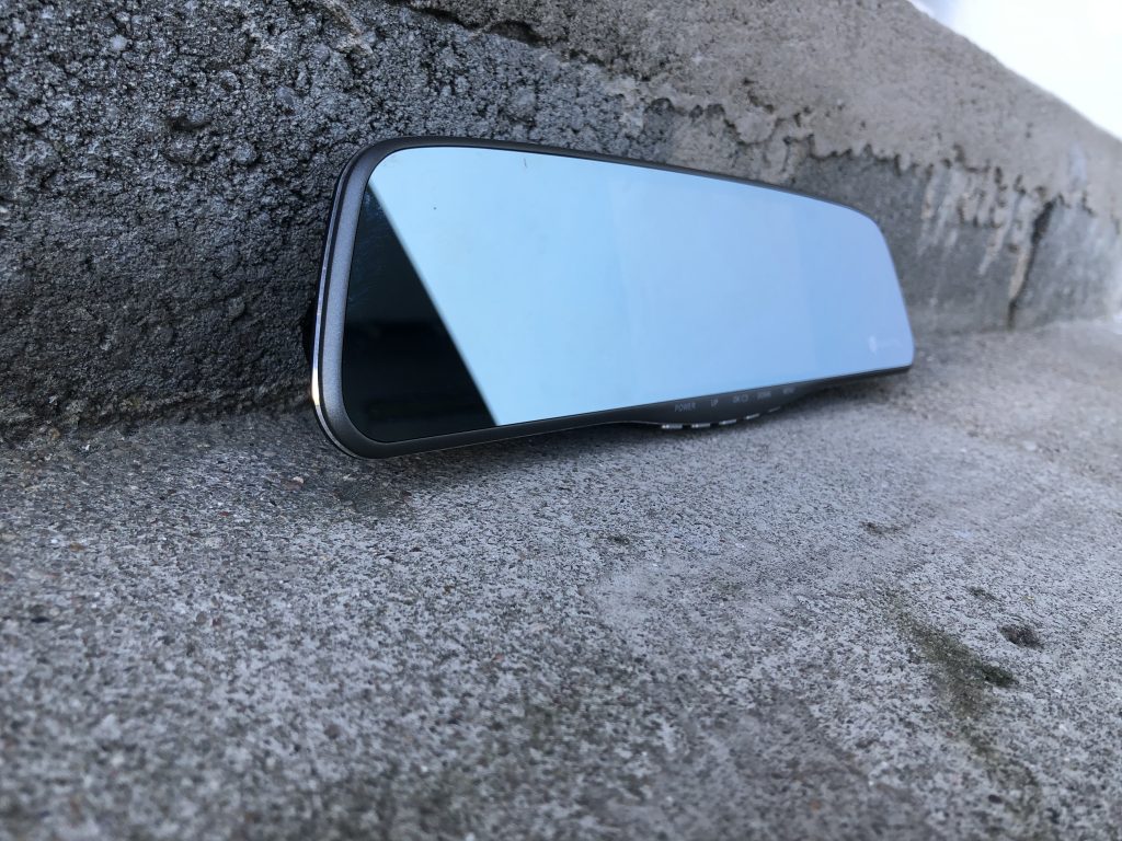 Lusterko wsteczne z rejestratorem jazdy i Night Vision 24 21F849D8 ED9E 4DAA 8887 5DCE40F07FB4