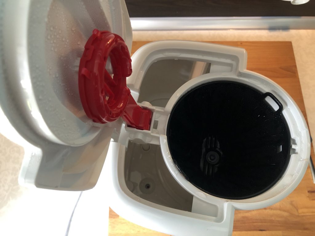 Nowoczesny ekspres przelewowy do kawy Russell Hobbs Inspire White 60 3610B4E0 94A0 4808 98EC E43D301D9B5D