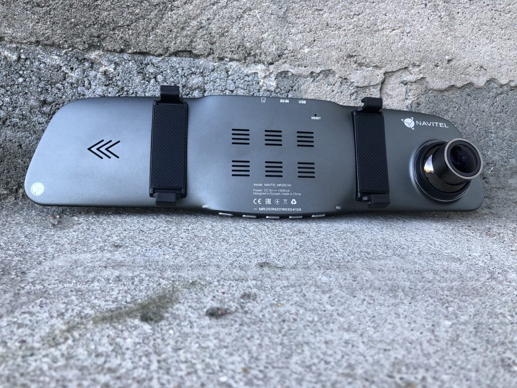 Lusterko wsteczne z rejestratorem jazdy i Night Vision 32 8A6D03DB 88B0 4539 B1DD 86C4B28D0741