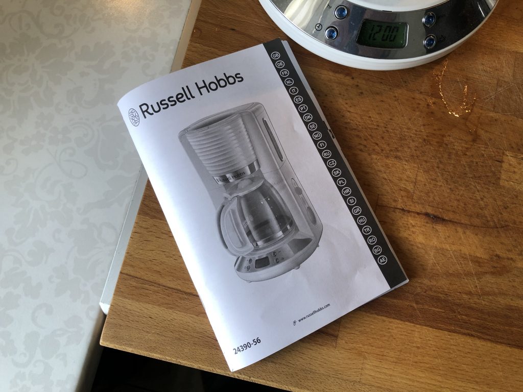 Nowoczesny ekspres przelewowy do kawy Russell Hobbs Inspire White 18 92EE7298 1F55 452E B0EF CA74B829C58A