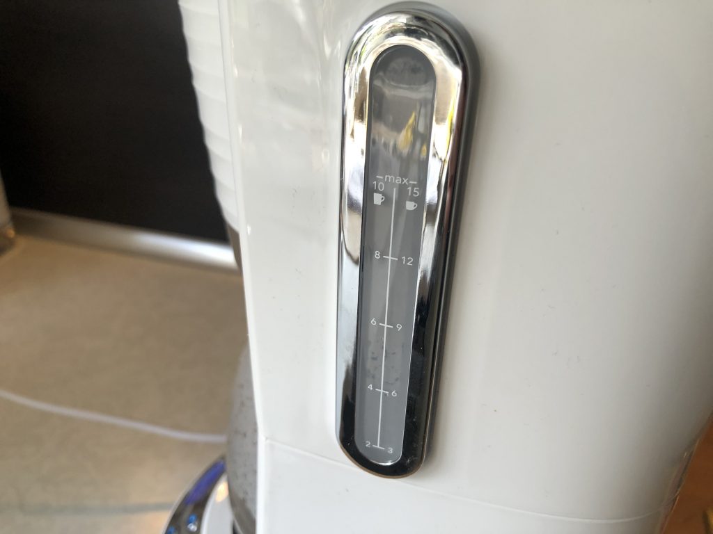 Nowoczesny ekspres przelewowy do kawy Russell Hobbs Inspire White 52 94C7DEEB D653 445D 92BA EED0071E2E7F