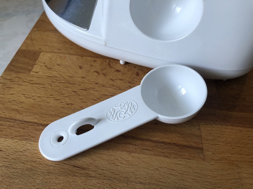 Nowoczesny ekspres przelewowy do kawy Russell Hobbs Inspire White 50 CFA35783 21BD 42CD 9DB2 A192717A2939