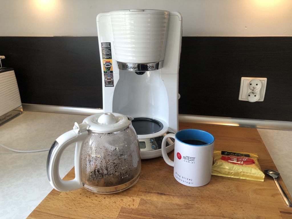 Nowoczesny ekspres przelewowy do kawy Russell Hobbs Inspire White 72 E3B9316B D772 4DE8 A967 8A889D73D84D