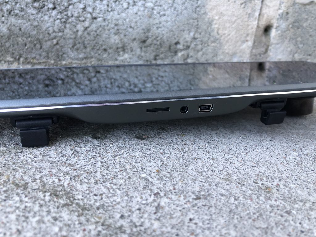 Lusterko wsteczne z rejestratorem jazdy i Night Vision 30 E491CD7E FEA3 4273 9E36 909C7452B561