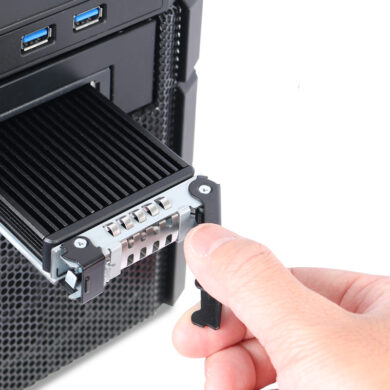 ICYDOCK Nowość od Icy Dock - kieszeń ToughArmor MB601M2K na dyski M.2 NVMe 22 MB601M2K 1B