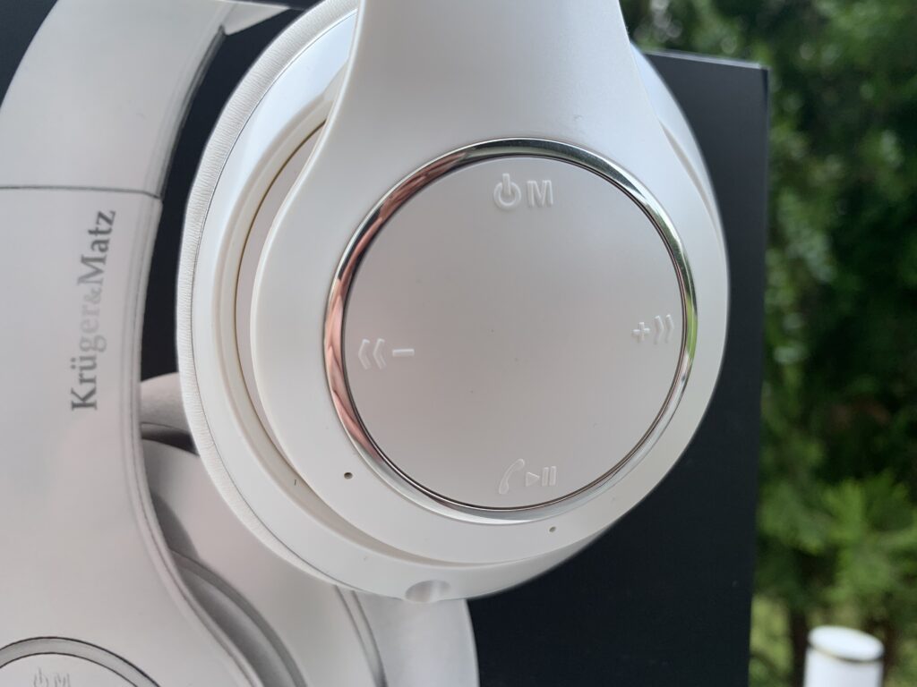 85462EDB AFC7 45F8 AAE9 D3103E79DC5B