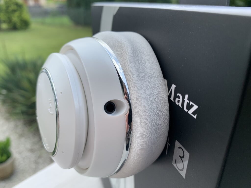 B597EADE AEA6 4264 87A8 385A53FB9B44