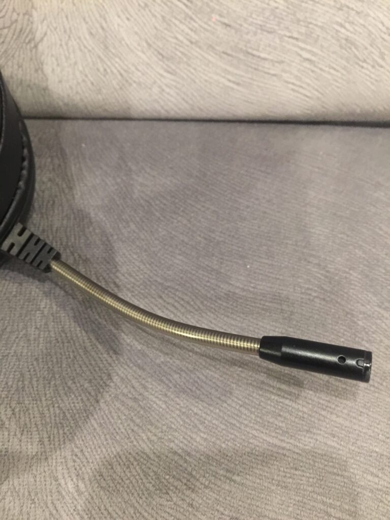 Słuchawki Genesis Neon 200 RGB z Mikrofonem 42 IMG 3624 scaled