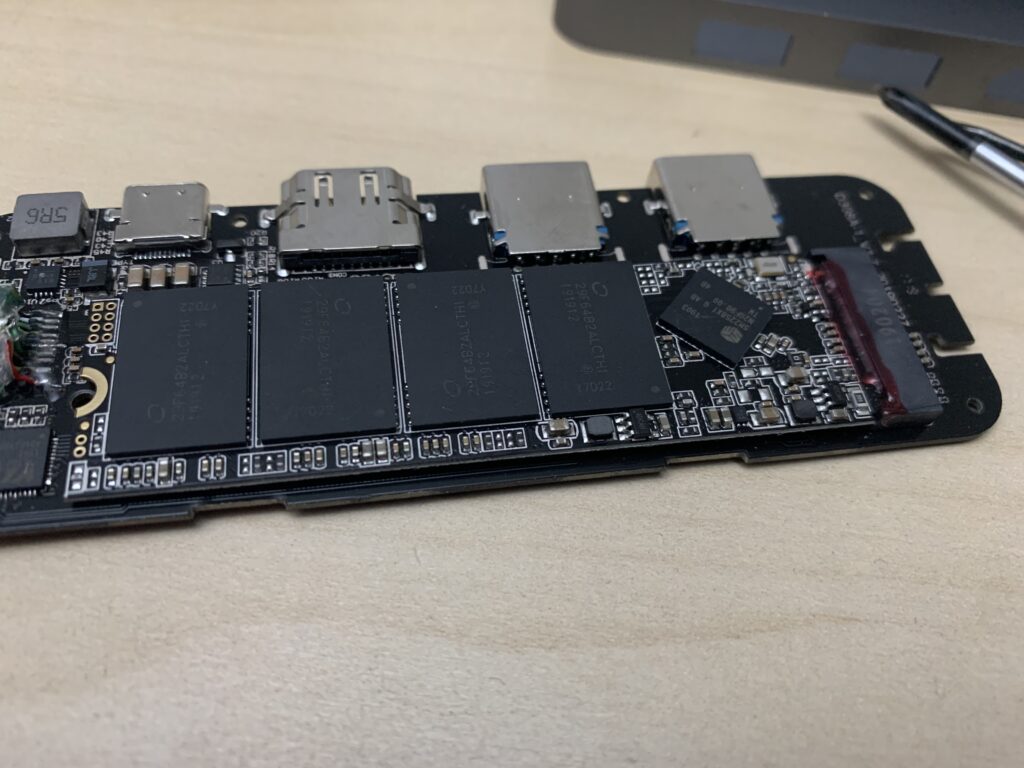 MINIX Neo Storage Hub 240GB 40 0385D4C0 77C7 4C6D A337 27BB97E1C509 scaled