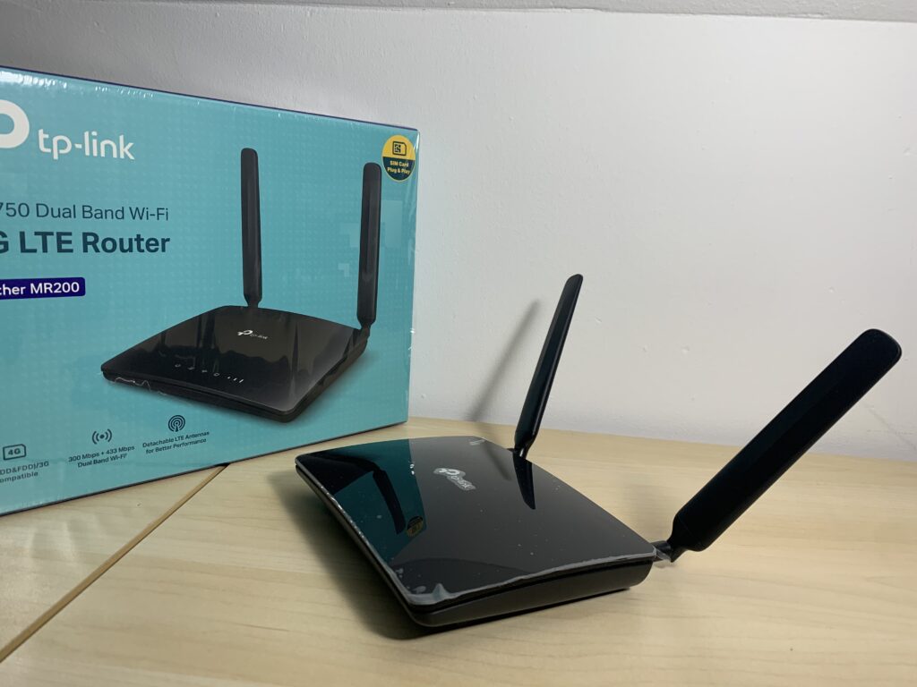Bezprzewodowy router 4G LTE i trochę test internetu mobilnego... 26 0CDB63E2 BA29 4291 9371 E60E4782E8A7 scaled