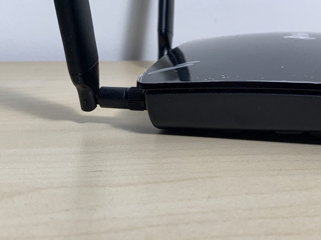 Bezprzewodowy router 4G LTE i trochę test internetu mobilnego... 30 88022A24 77CD 4400 A1FE 88F09143053E scaled