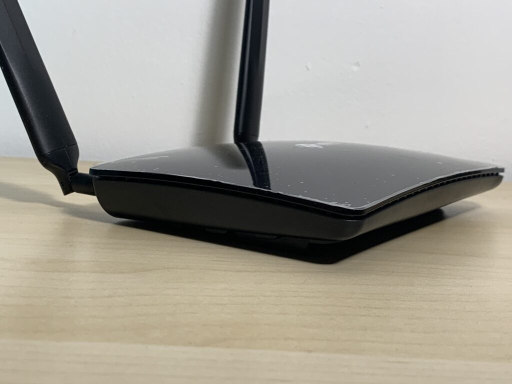 Bezprzewodowy router 4G LTE i trochę test internetu mobilnego... 28 DA74B459 70AA 4A36 8C27 E2362C185763 scaled