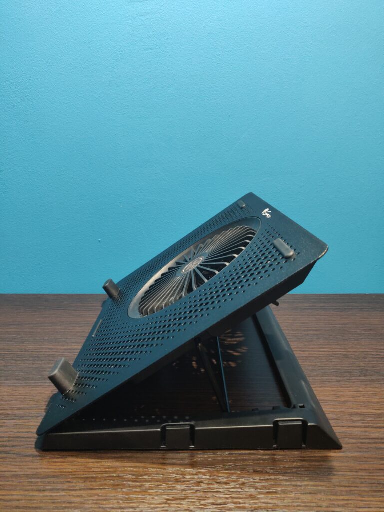 Genesis Oxid 450 – PODSTAWKA CHŁODZĄCA POD LAPTOPA, KTÓRA SIĘ SPRAWDZA 44 IMG 20210220 193422 scaled