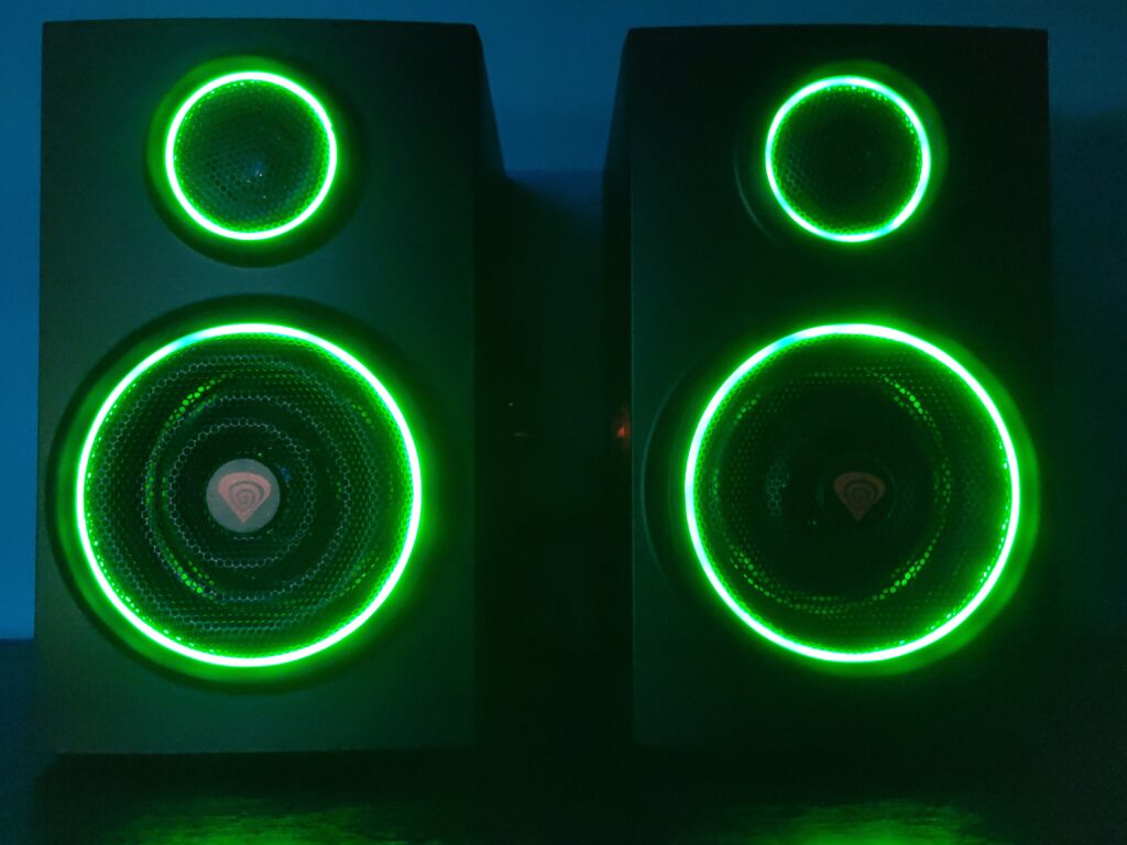 GENESIS HELIUM 300BT ARGB - GŁOŚNIKI 2.0, KTÓRE ZASKOCZĄ NIEJEDNOKROTNIE 42 IMG 20210221 125544 020 scaled