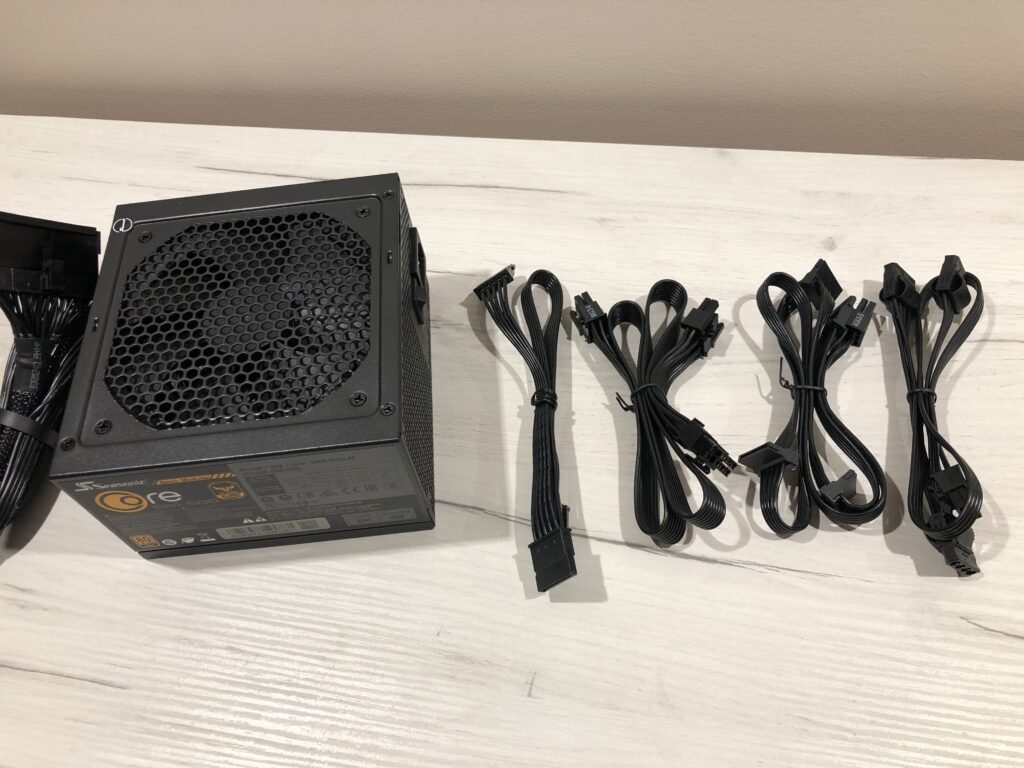 Zasilacz Seasonic Core GM-500 36 IMG 6306 scaled