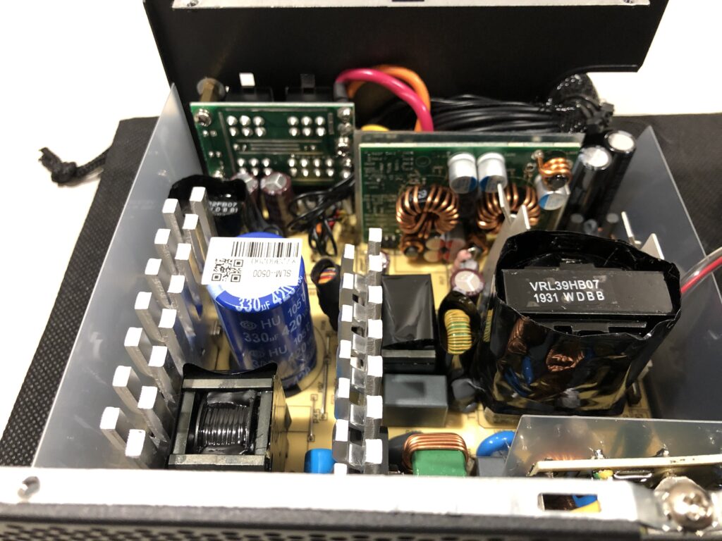 Zasilacz Seasonic Core GM-500 42 IMG 6310 scaled