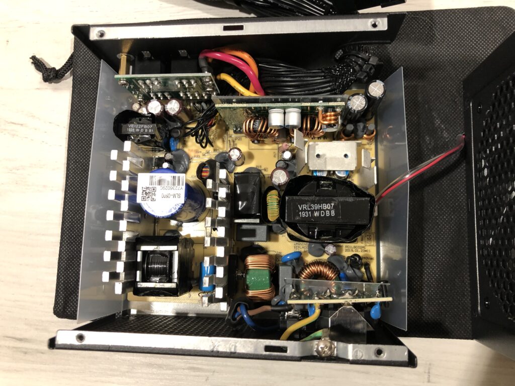 Zasilacz Seasonic Core GM-500 44 IMG 6311 scaled