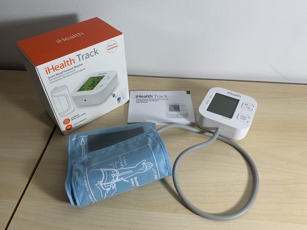 Inteligentny ciśnieniomierz naramienny w dobrej cenie 16 C38A6D64 B9C4 43D4 BACD 1CFCC557E790 scaled