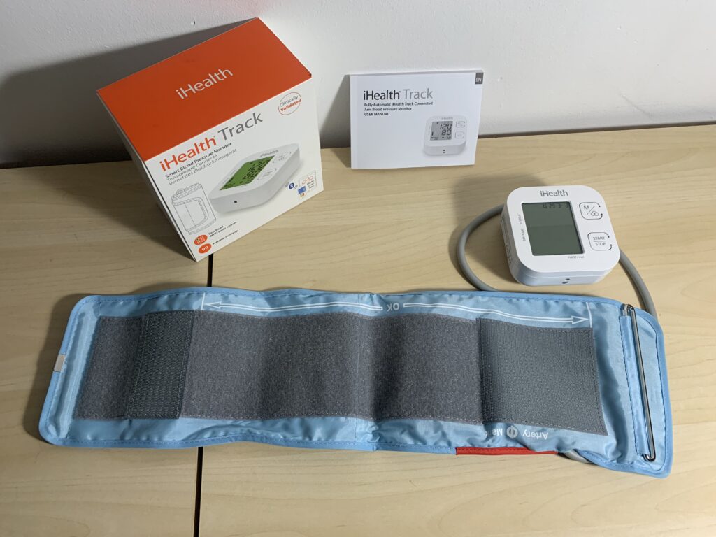 Inteligentny ciśnieniomierz naramienny w dobrej cenie 26 CB06372E F56D 41F1 A86B 3CA6B1BFC45A scaled