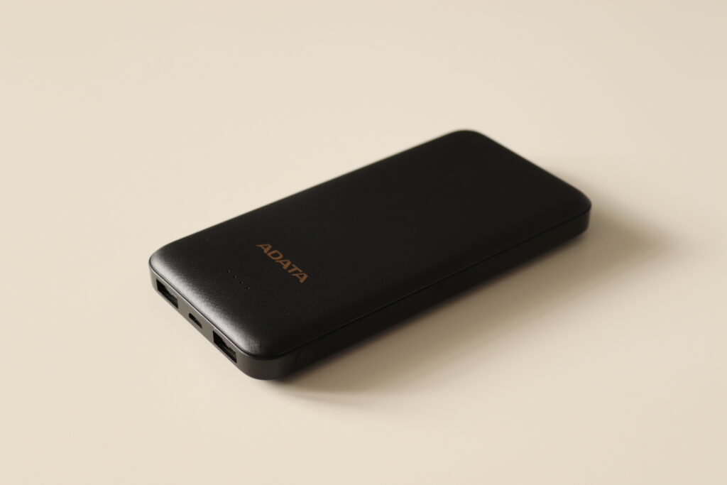 Adata T10000 - powerbank na każdą kieszeń 28 IMG 5073