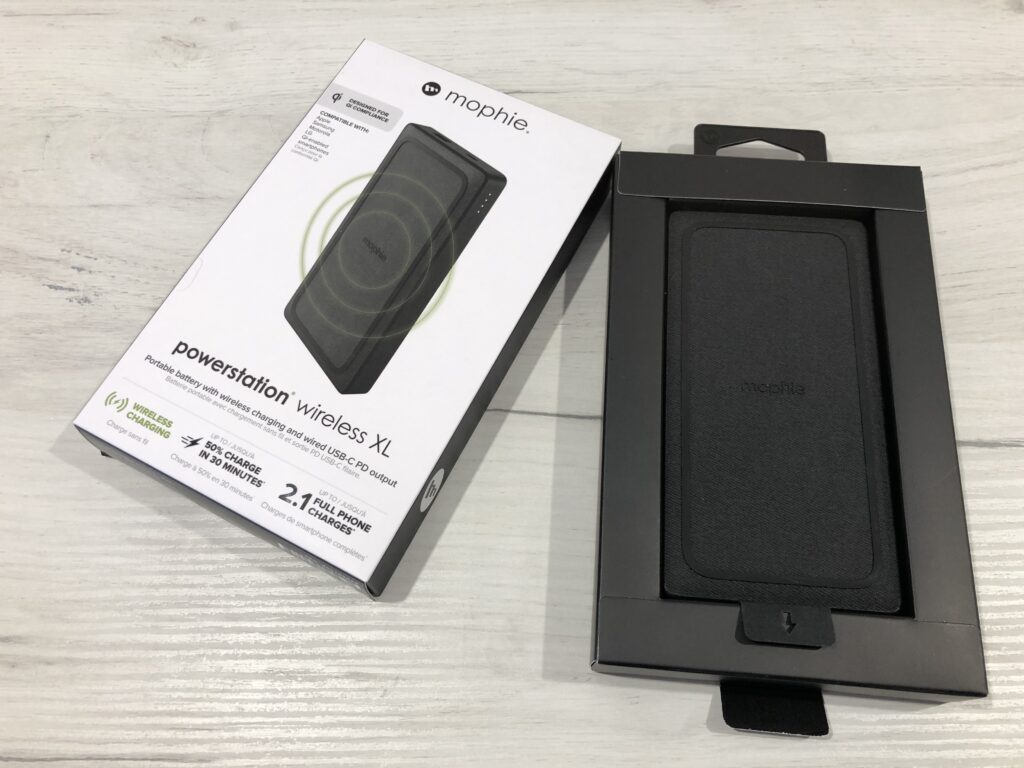 Mophie Powerstation Wireless XL bezprzewodowy powerbank 20 IMG 6544 scaled