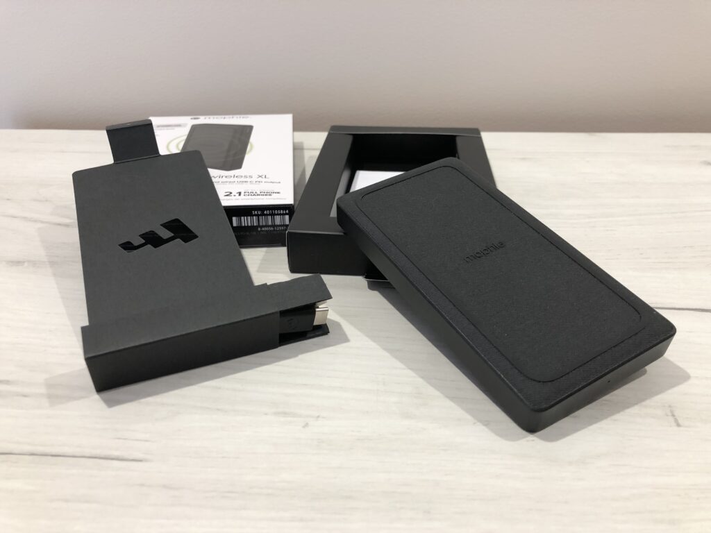 Mophie Powerstation Wireless XL bezprzewodowy powerbank 26 IMG 6547 scaled