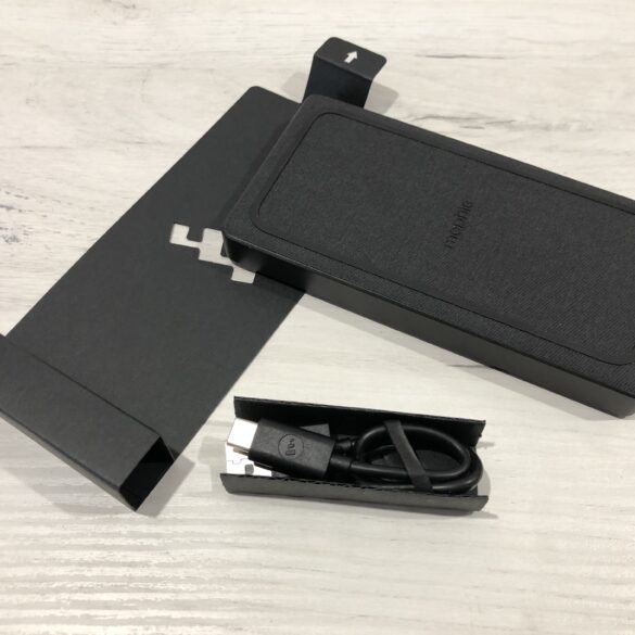 Mophie Powerstation Wireless XL bezprzewodowy powerbank 109 IMG 6548 scaled