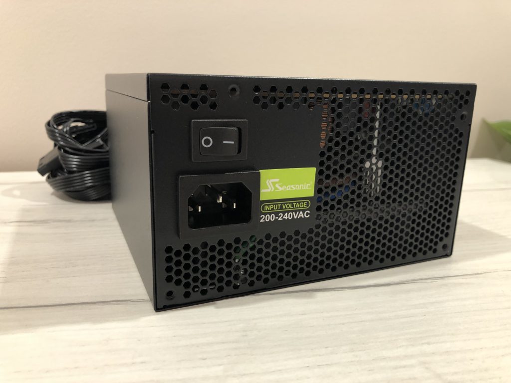 Zasilacz Seasonic A12-600 80 Plus 32 IMG 6763 scaled