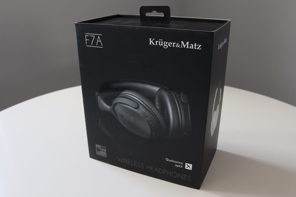 Krüger&Matz F7A - bezprzewodowe słuchawki nauszne 16 IMG 5373 scaled