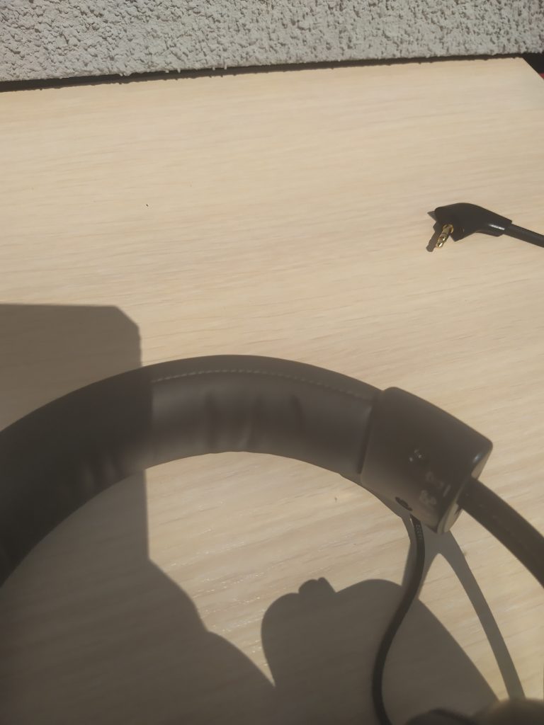 Wszechstronny headset Qpad QH-90 24 IMG 20210704 142246